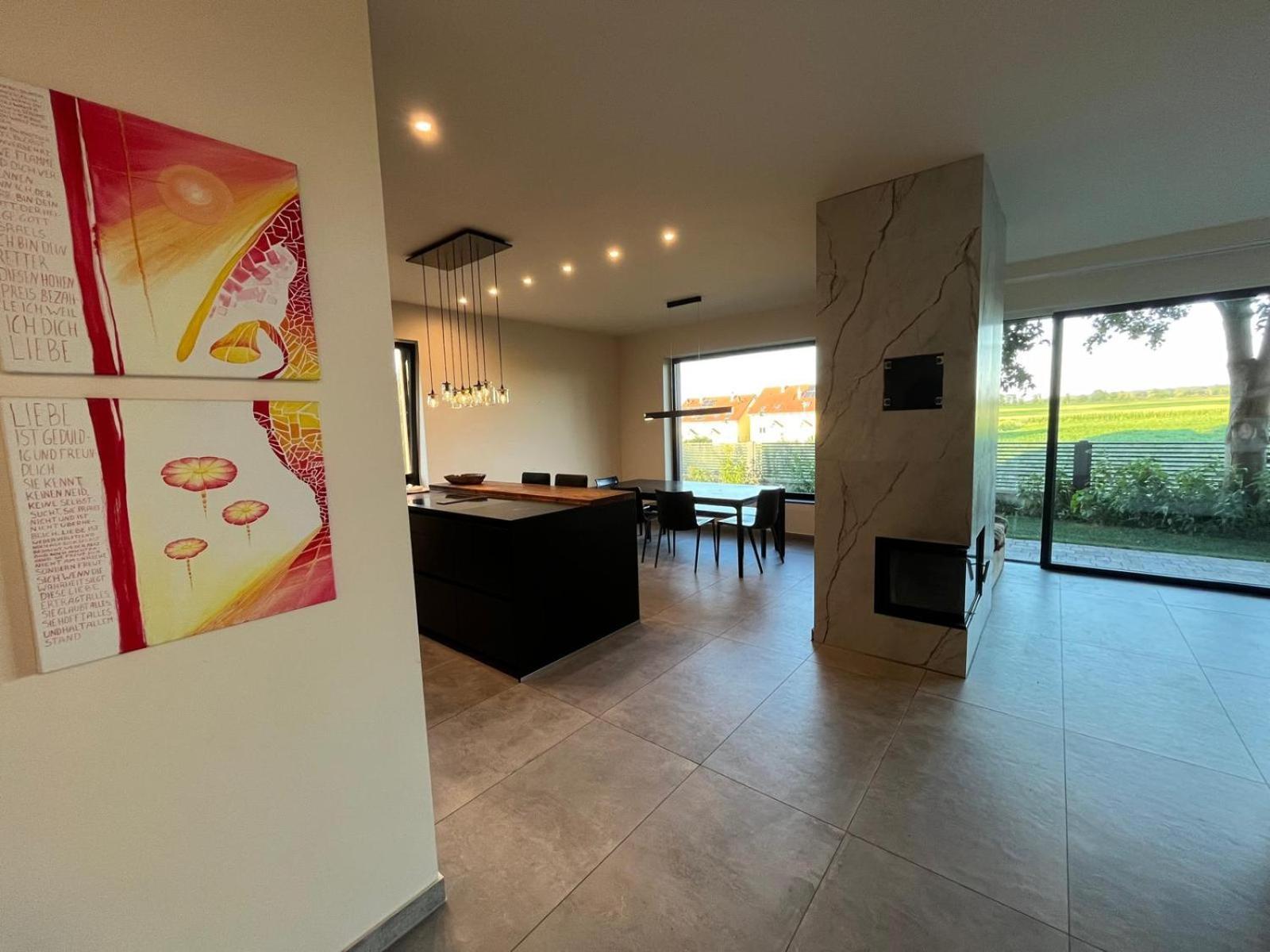 Villa Rose Close To Vienna & Airport Maria Ellend Εξωτερικό φωτογραφία